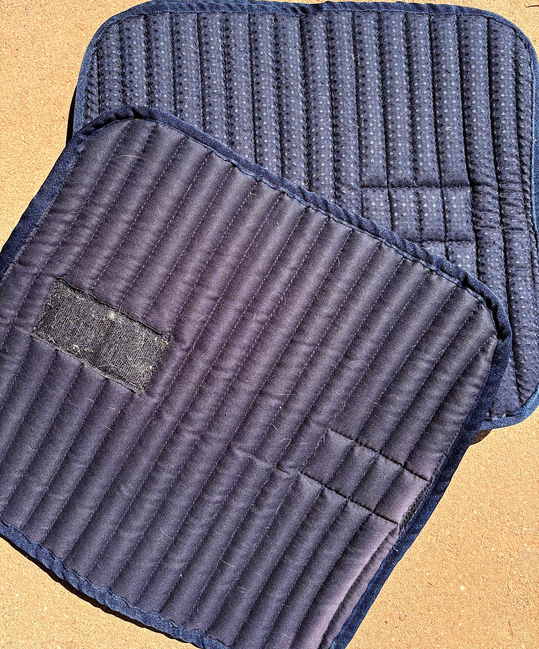 Large bandage pads — image 1