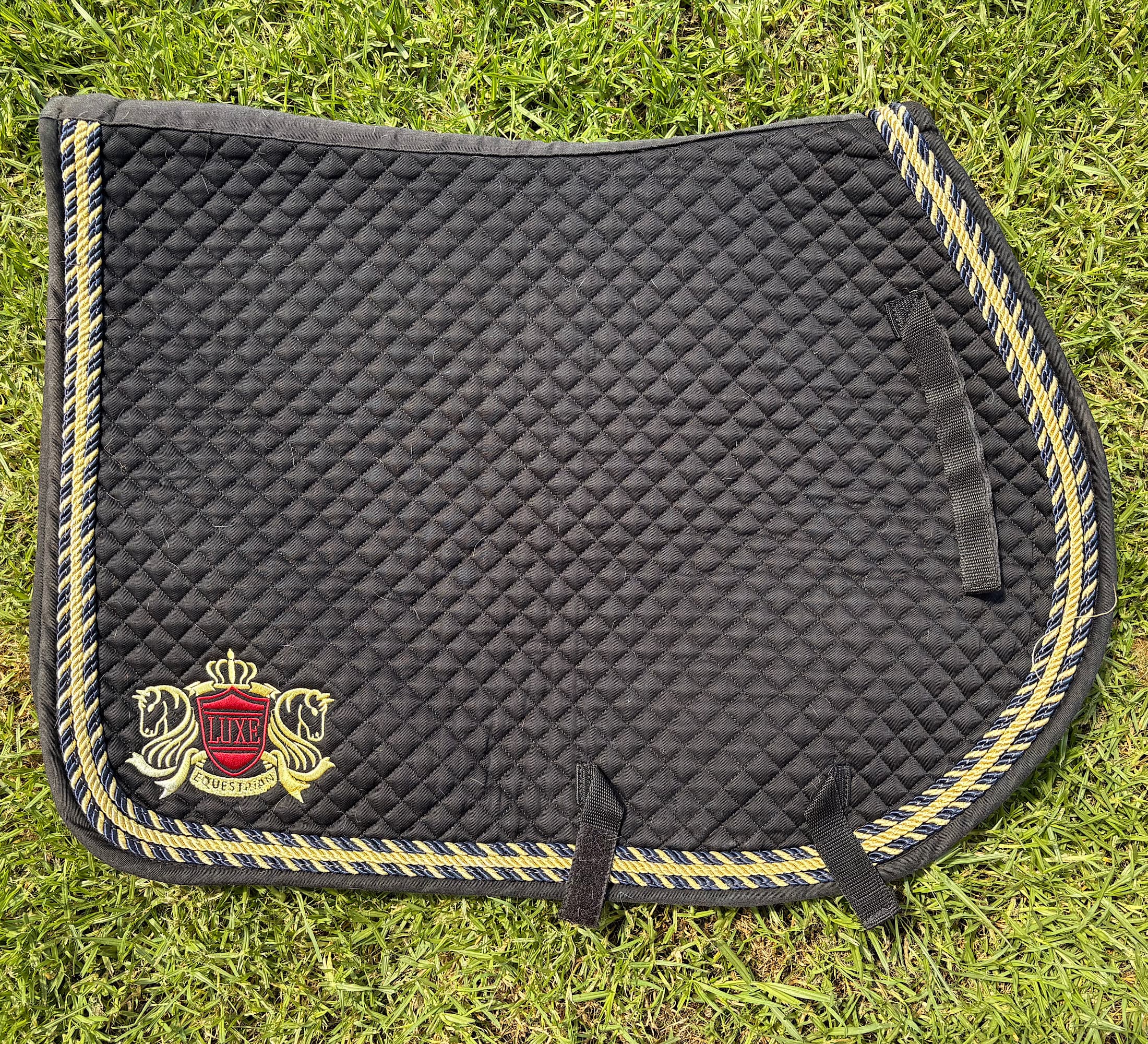 Luxe equestrian full sized AP pad