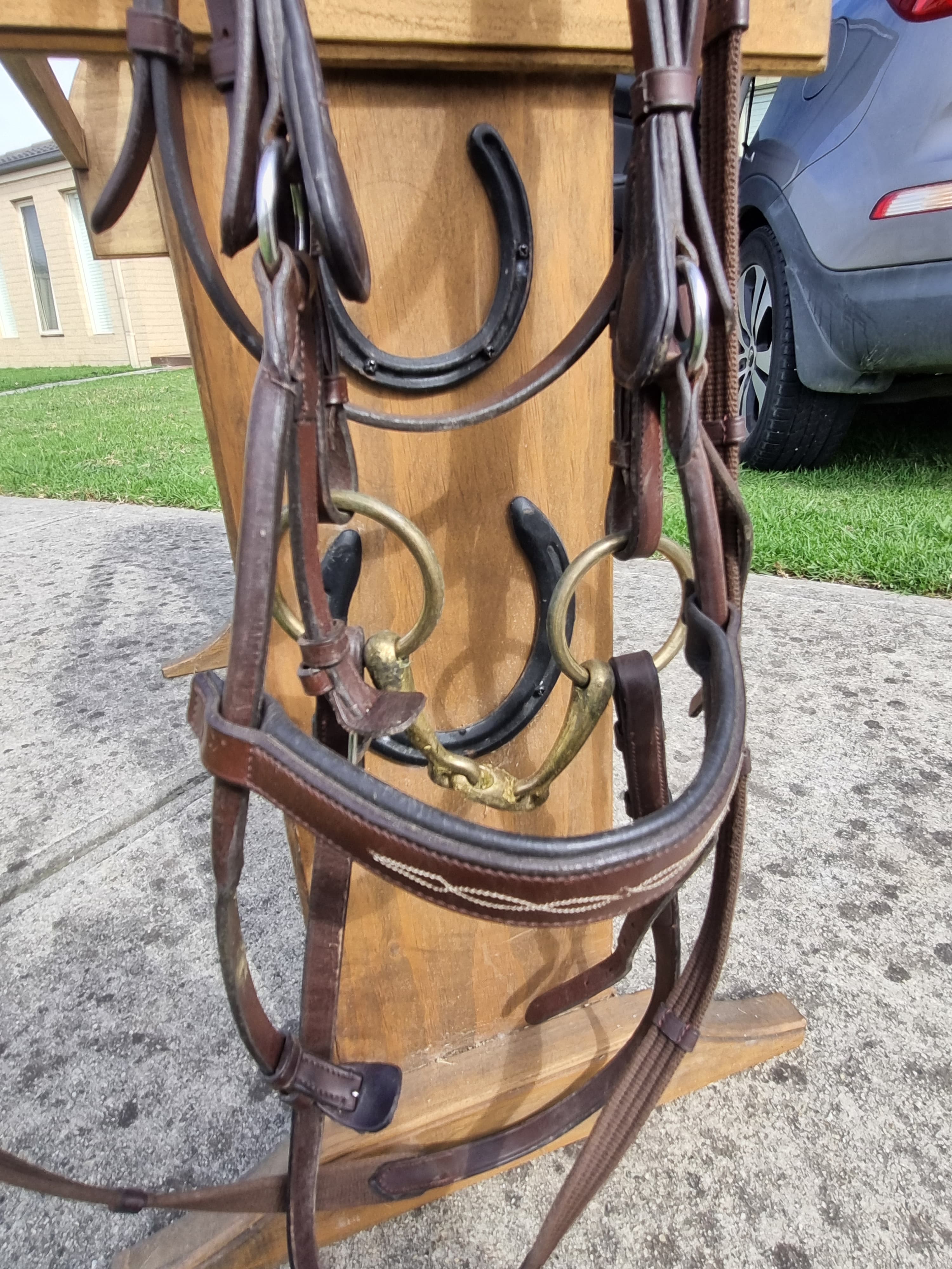 Collegiate ComFITec bridle, brown — image 1