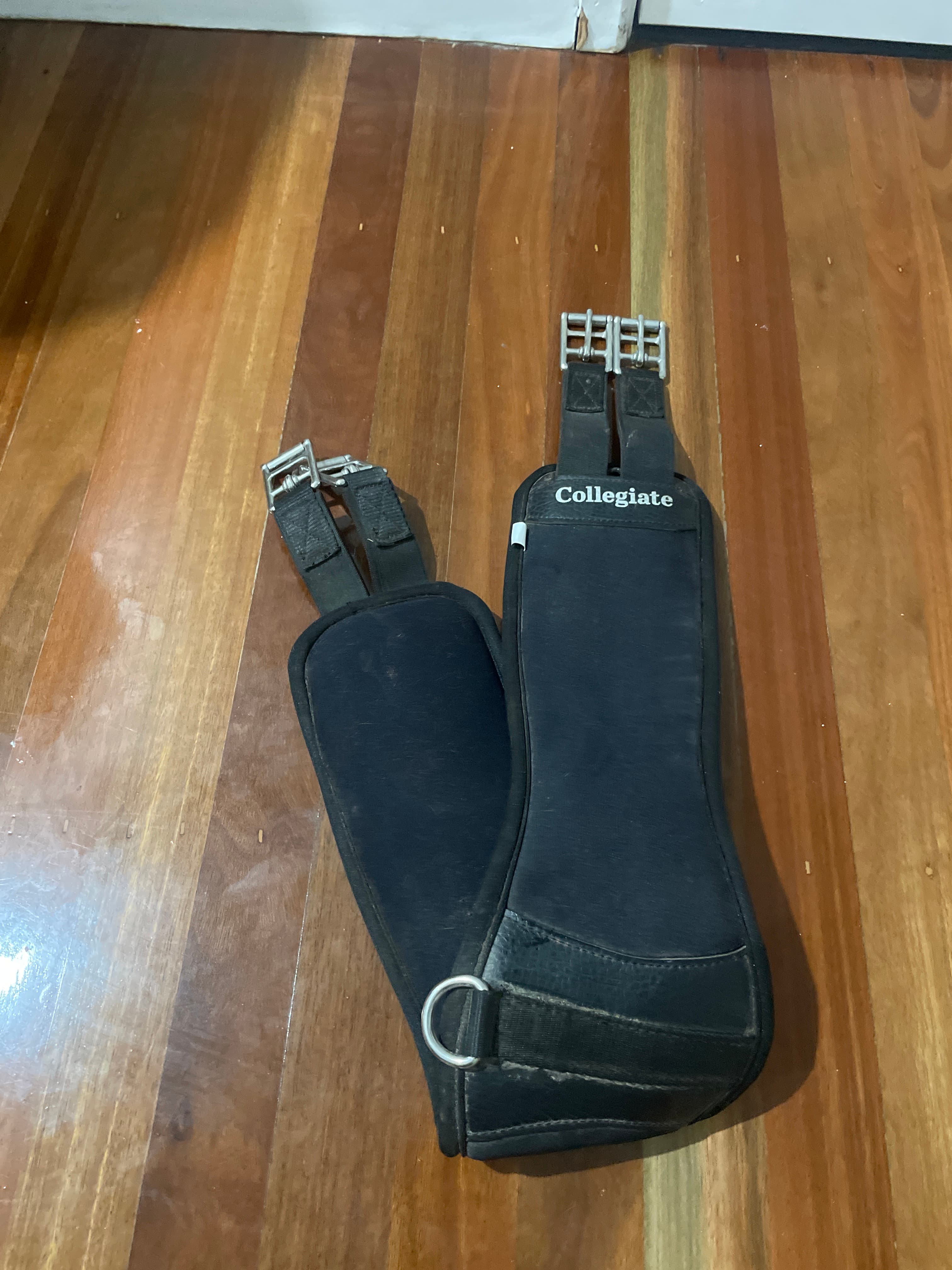 Collegiate memory foam jump girth — image 1