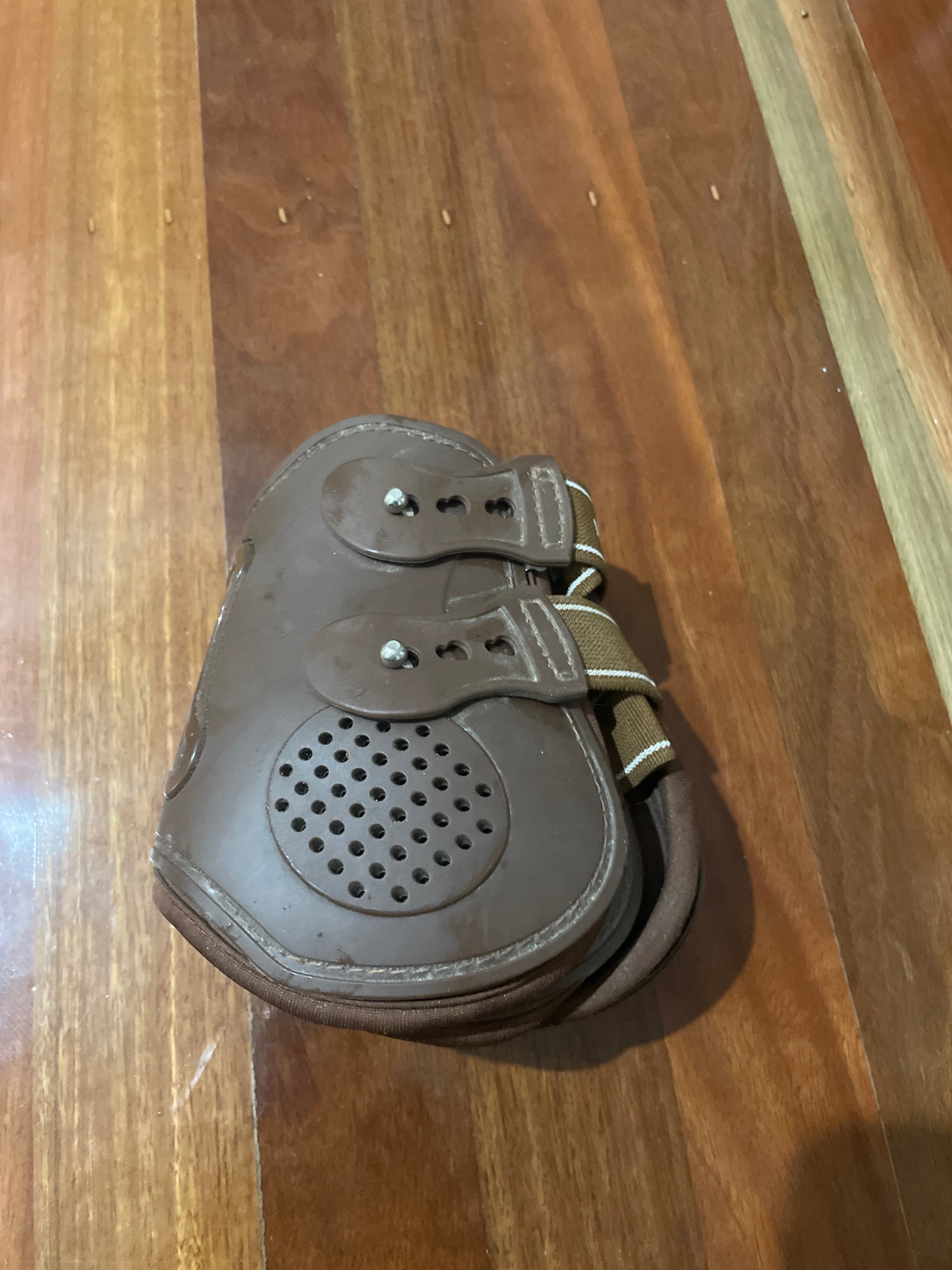 Weatherbeeta Brown Full Back Jump Boots — image 1