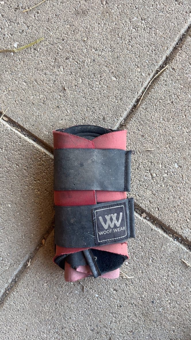 Woof wear small size brushing boots RRP$55 — image 1