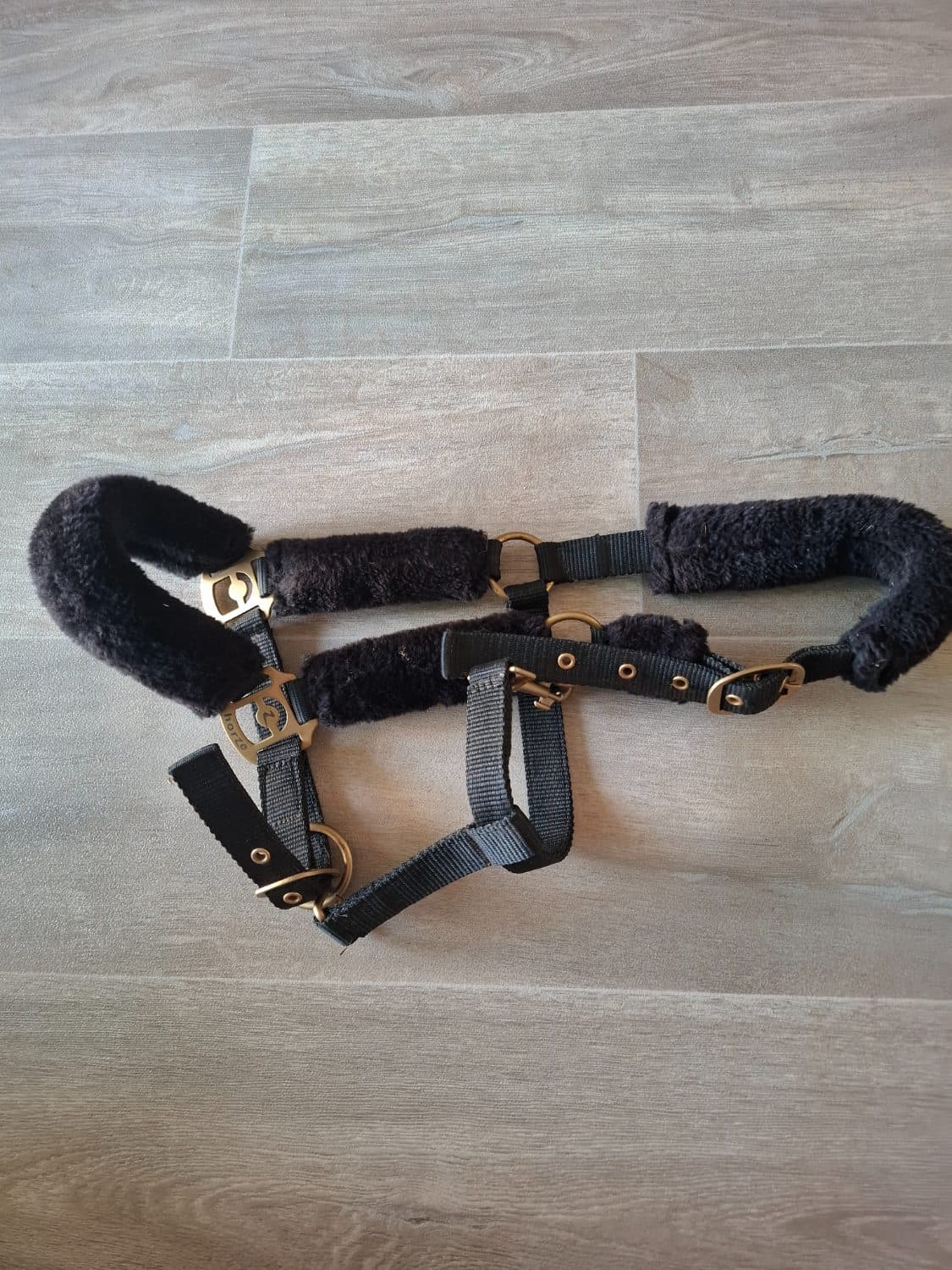 Horze fluffy halter cob — image 1