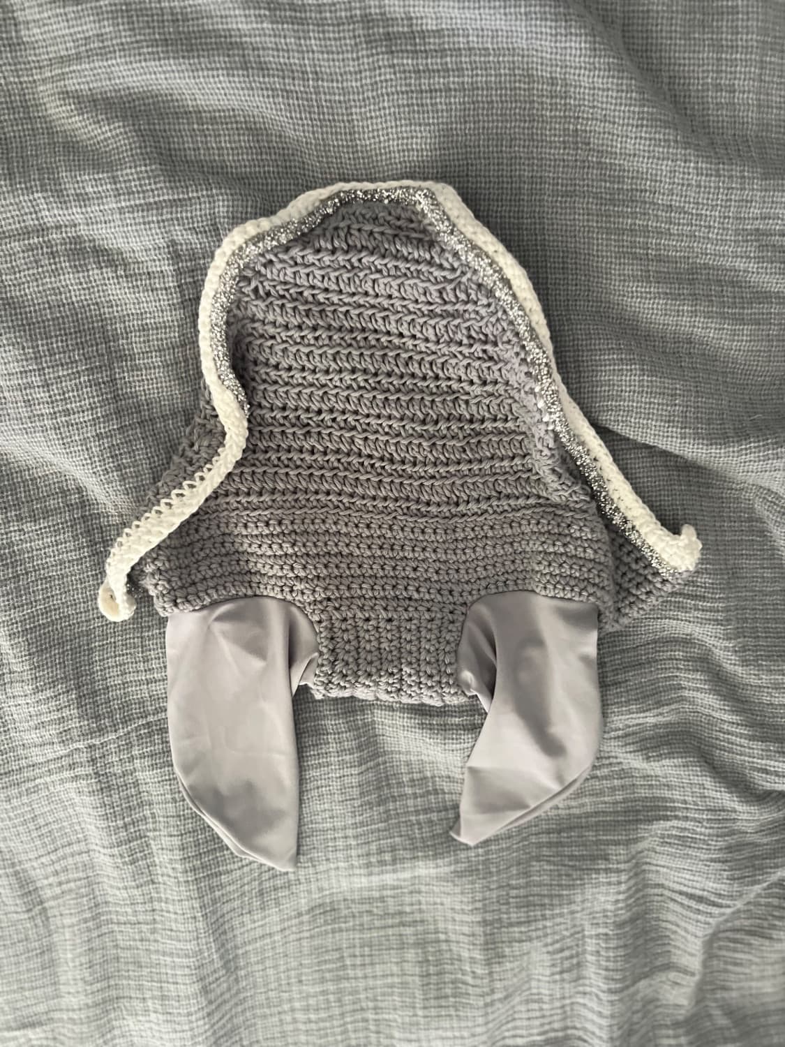 Opulent Equestrian Grey Earbonnet - Full Size — image 1