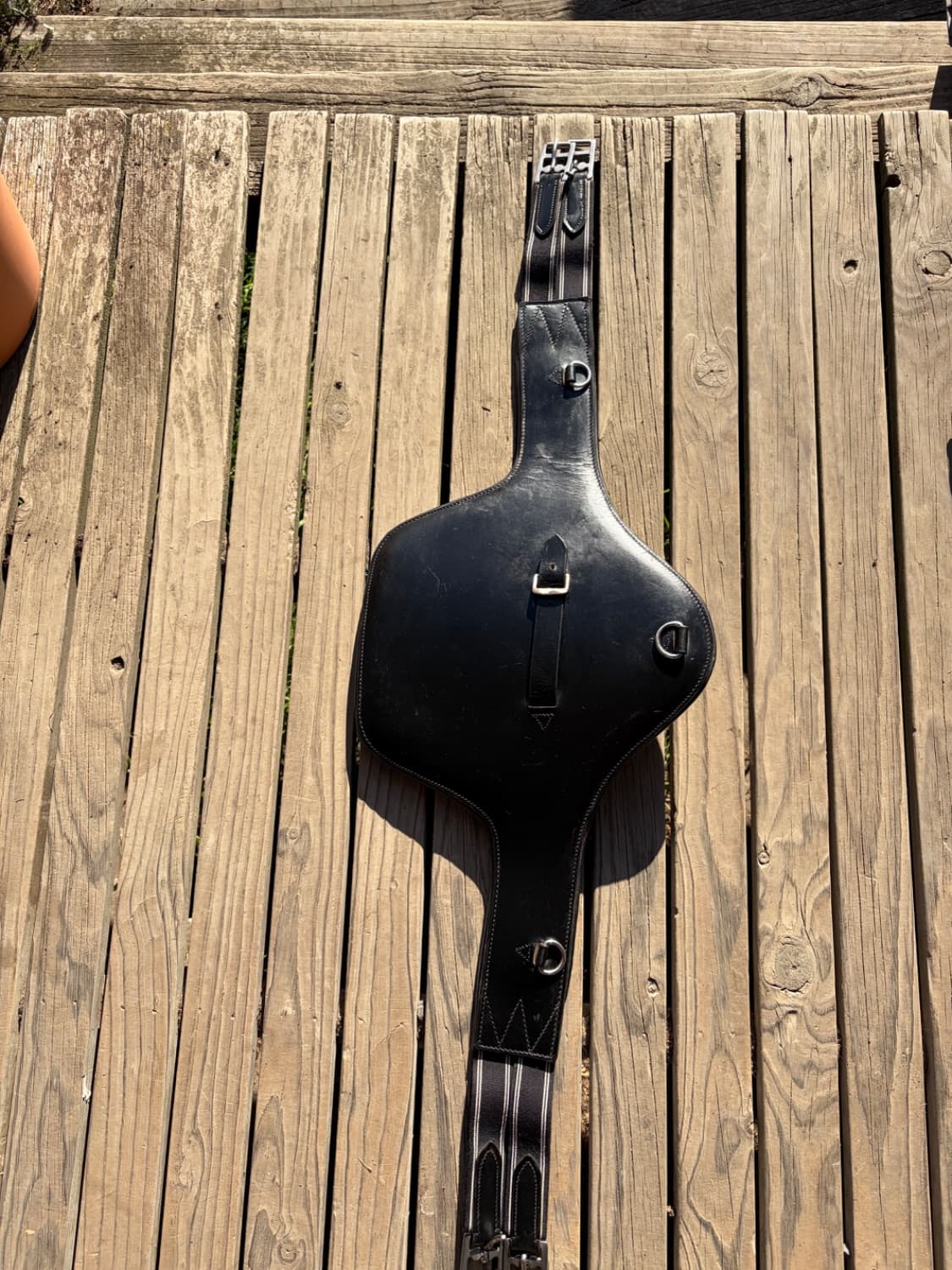 Leather stud guard girth — image 1