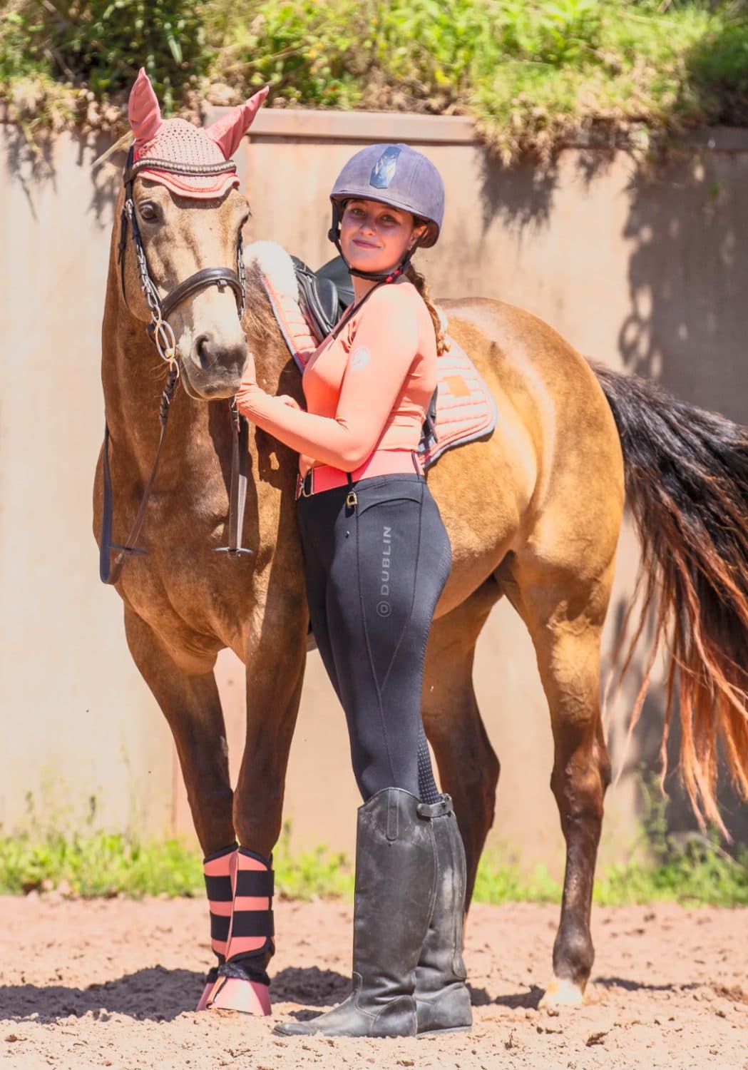 Lady Godiva Equestrian Watermelon Sugar Classic Bamboo Saddle Pad and matching bonnet — image 1