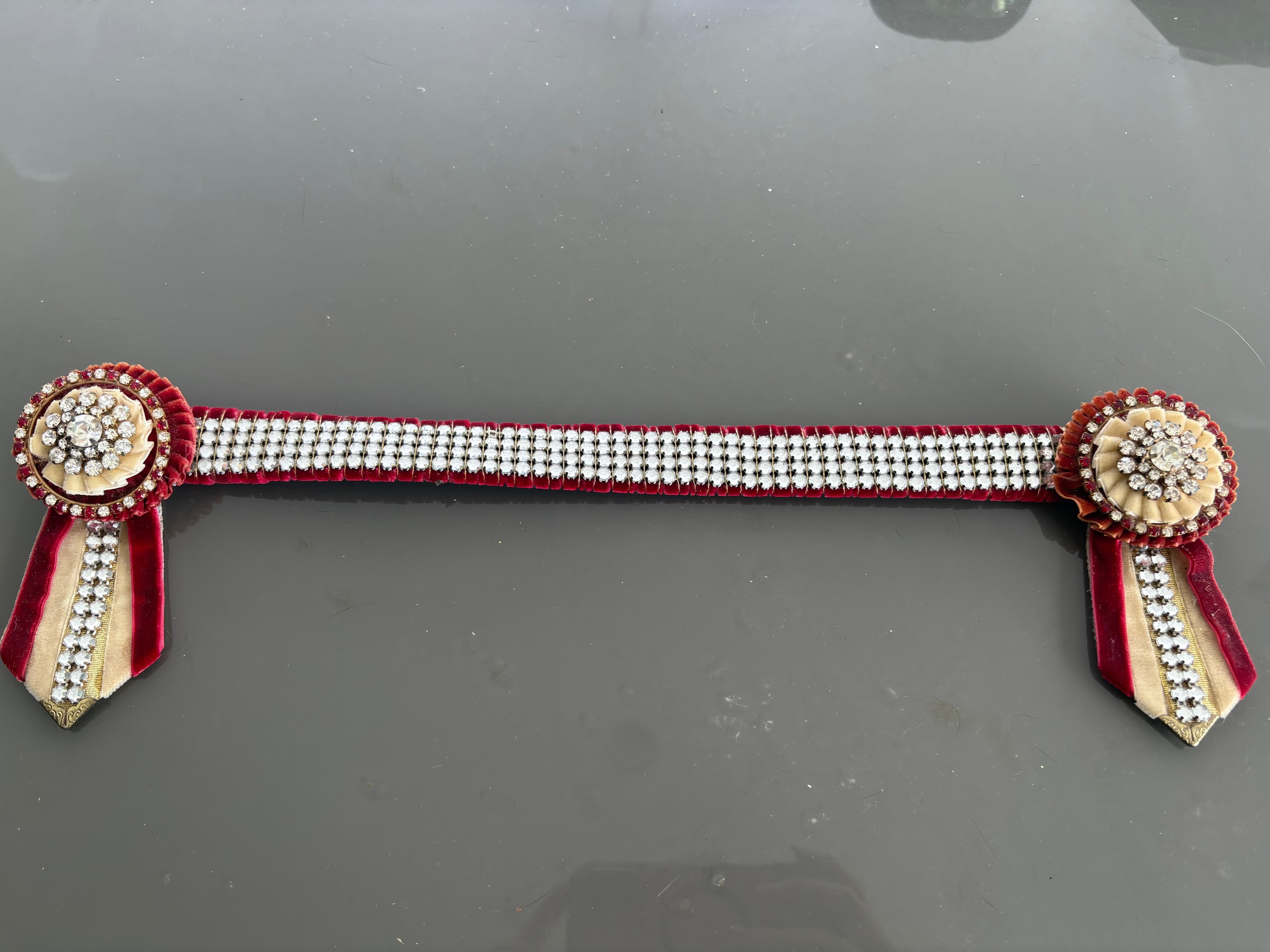 Maroon show browband — image 1