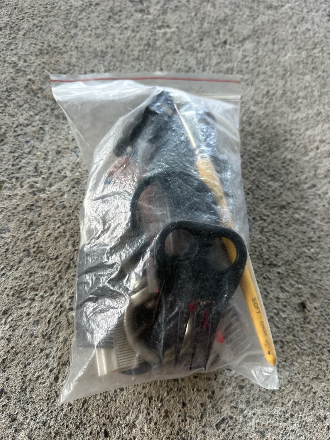 Assorted show kit — image 1