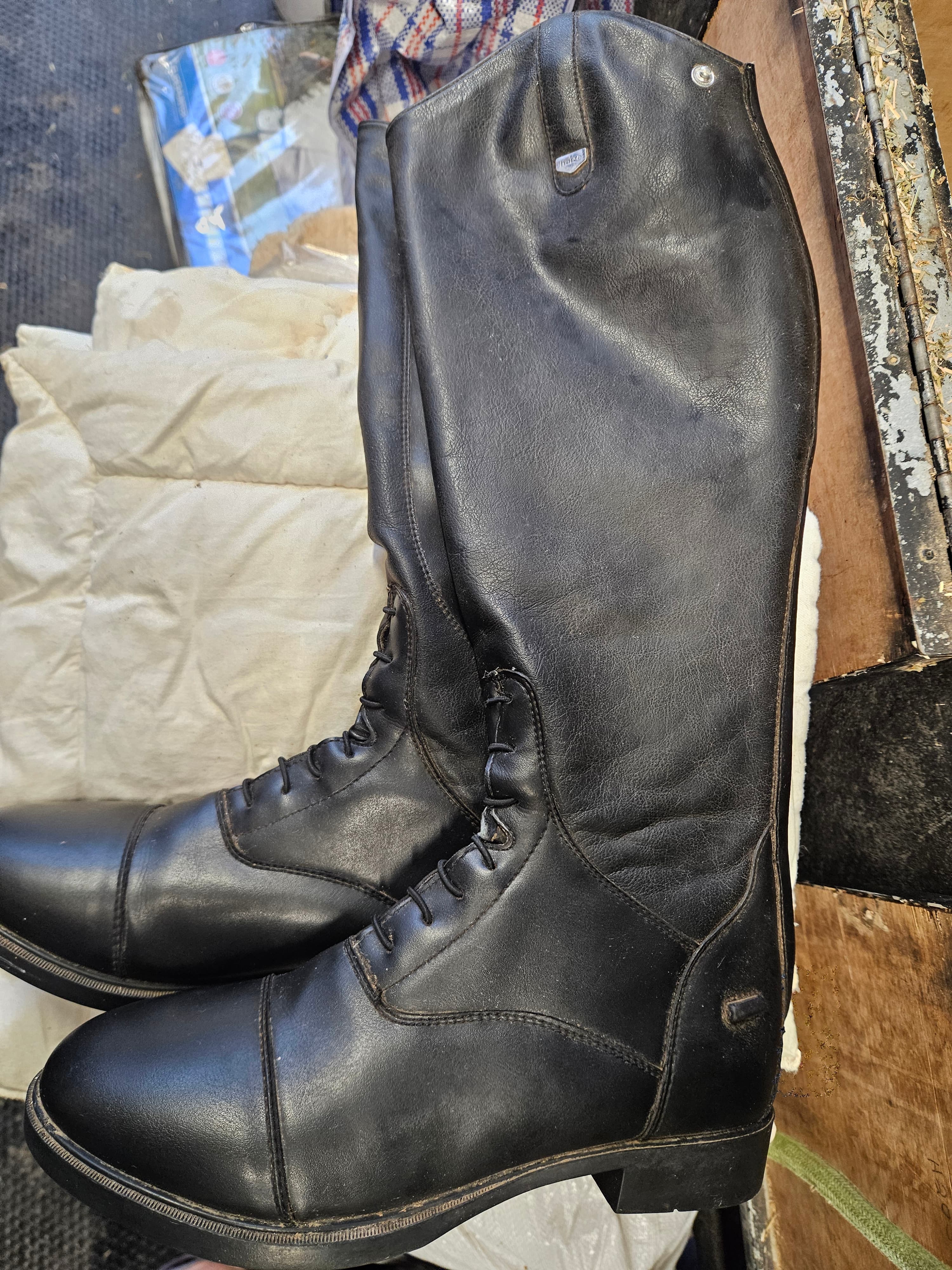 Horze top boots — image 1