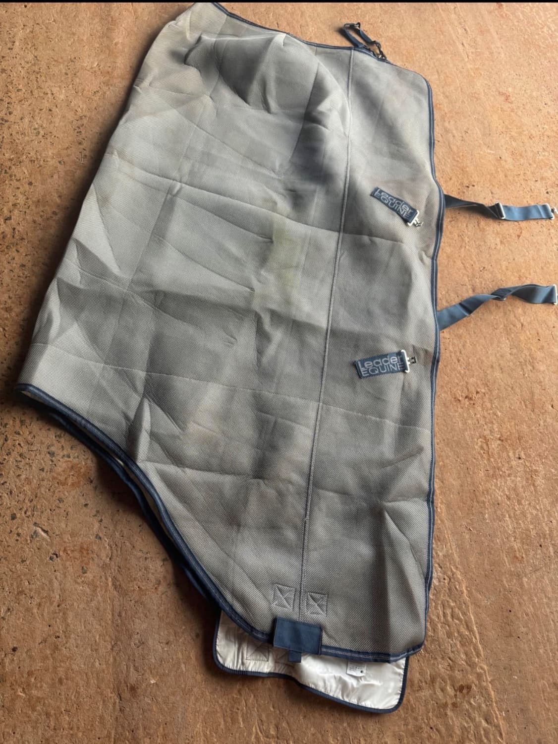 Leader Equine 3d mesh rug 6‘6 — image 1