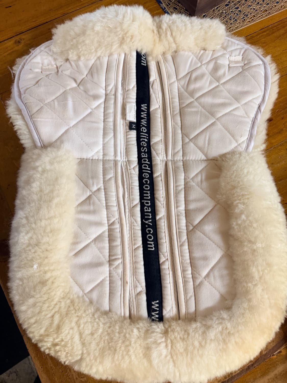 Full sheepskin shimmable half pad — image 1