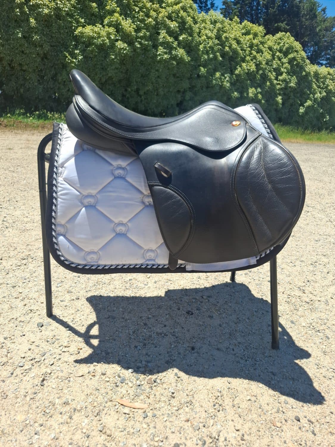 Kent And Masters Jump — image 1