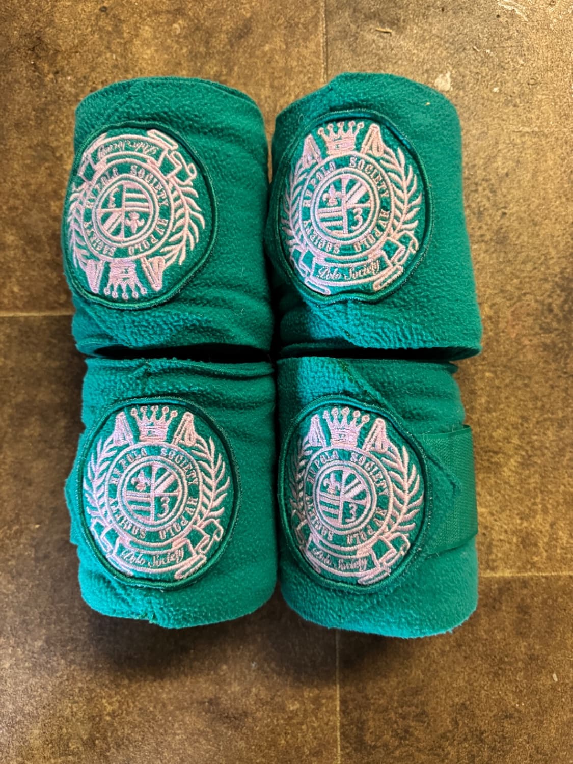 HV Polo Fleece Bandages — image 1