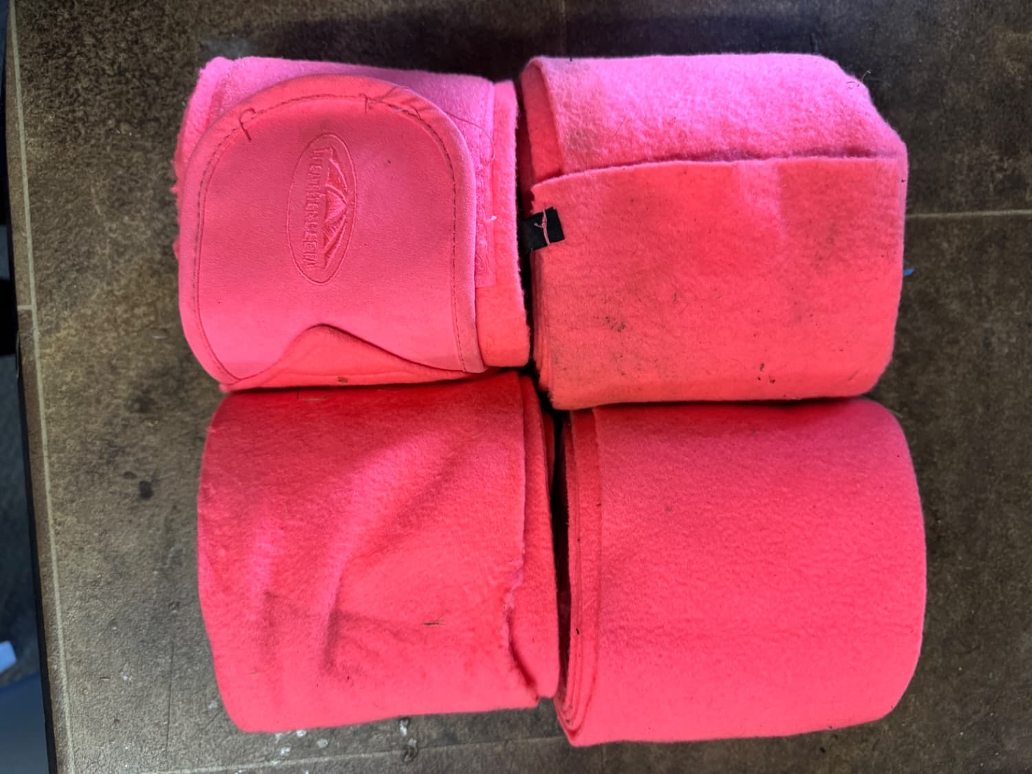 Weatherbeeta Pink Fleece Bandages — image 1