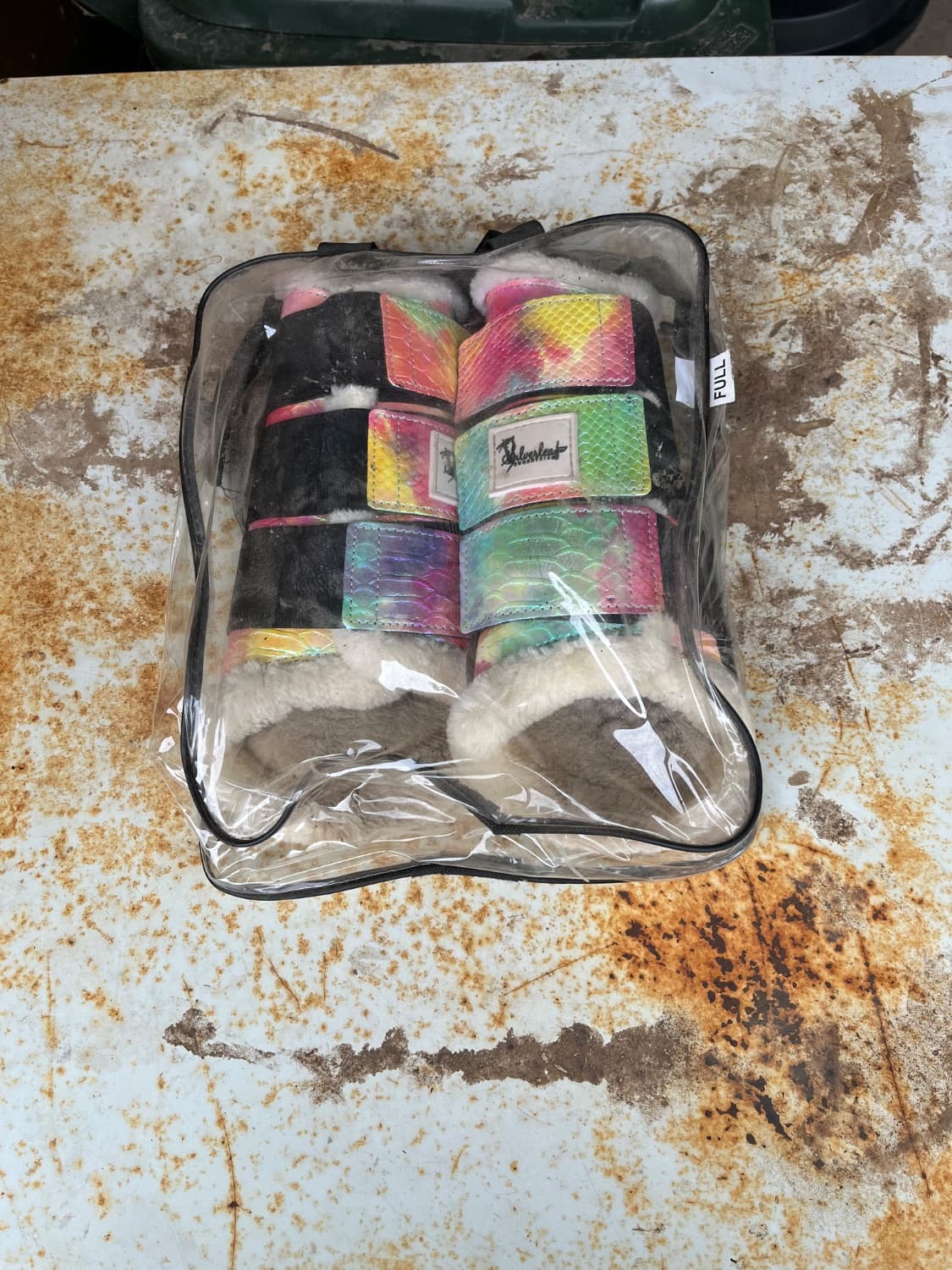 Brushing Boots — image 1