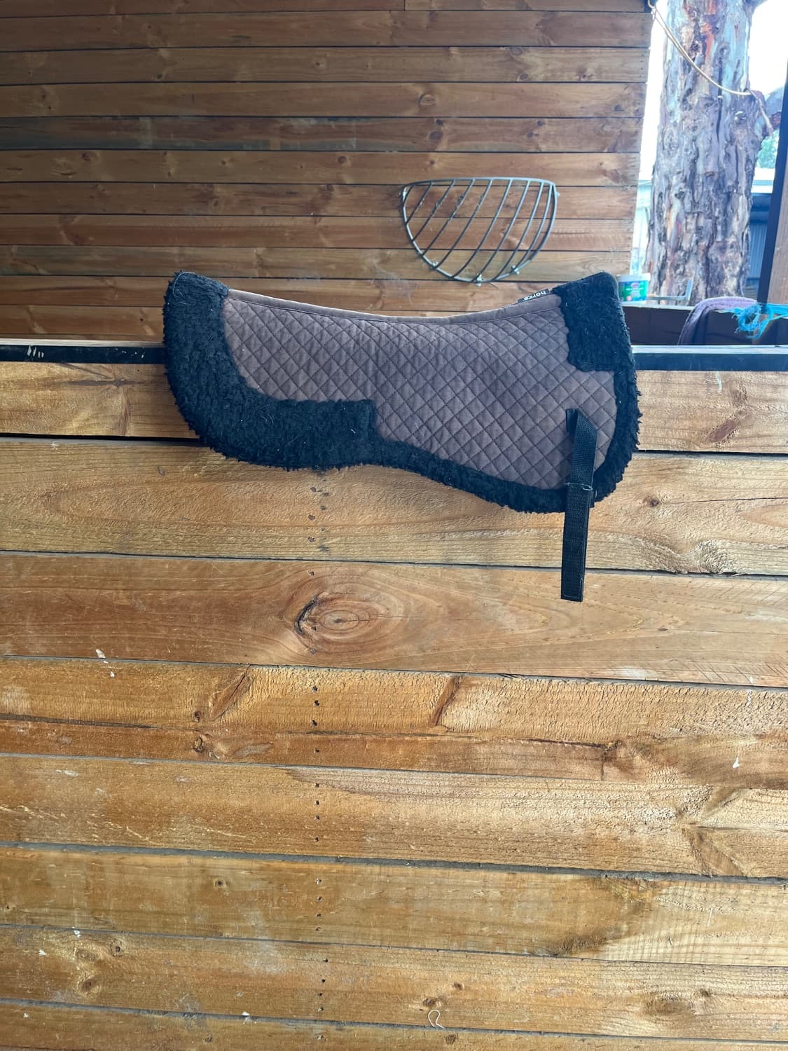 Half Pad — image 1