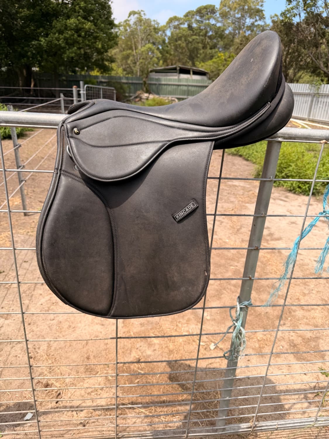 Kincade 17.5" All Purpose Saddle — image 1