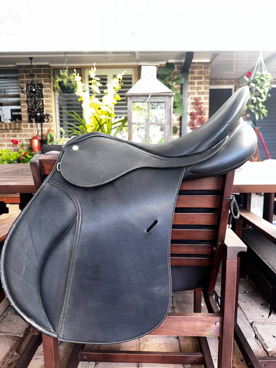 Wintec All Purpose Saddle 16.5" — image 1