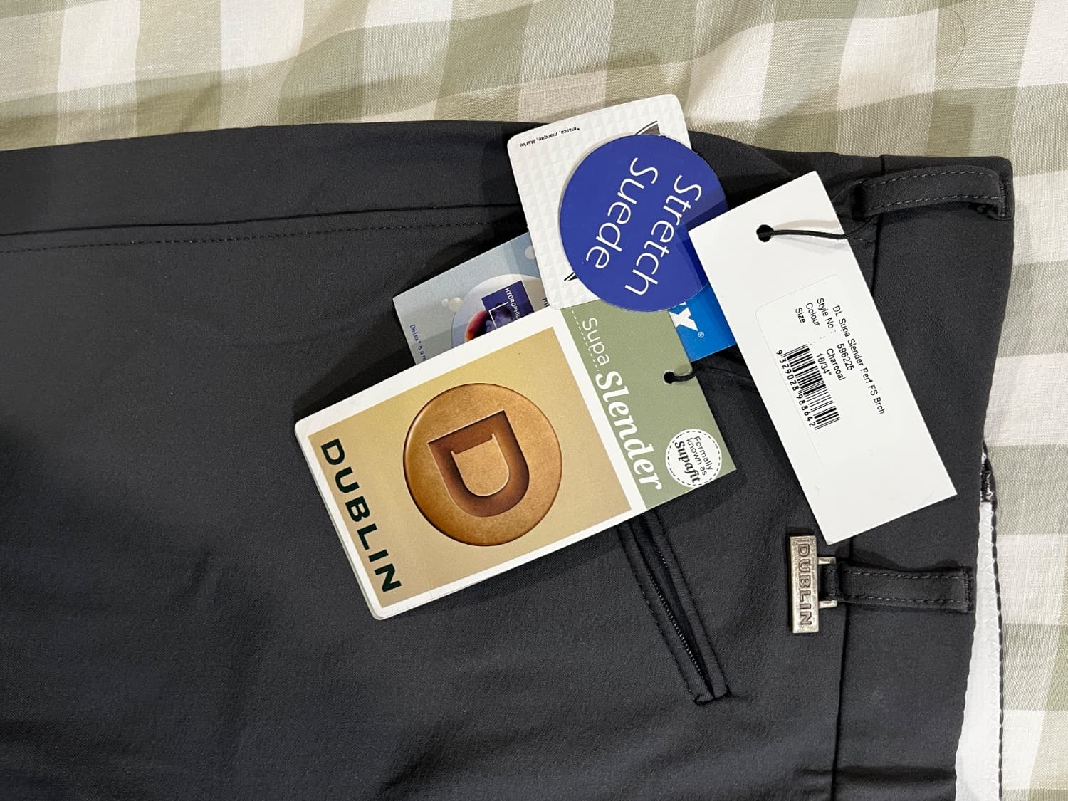 Dublin suede seat jodphurs Sz: 16/34 — image 1