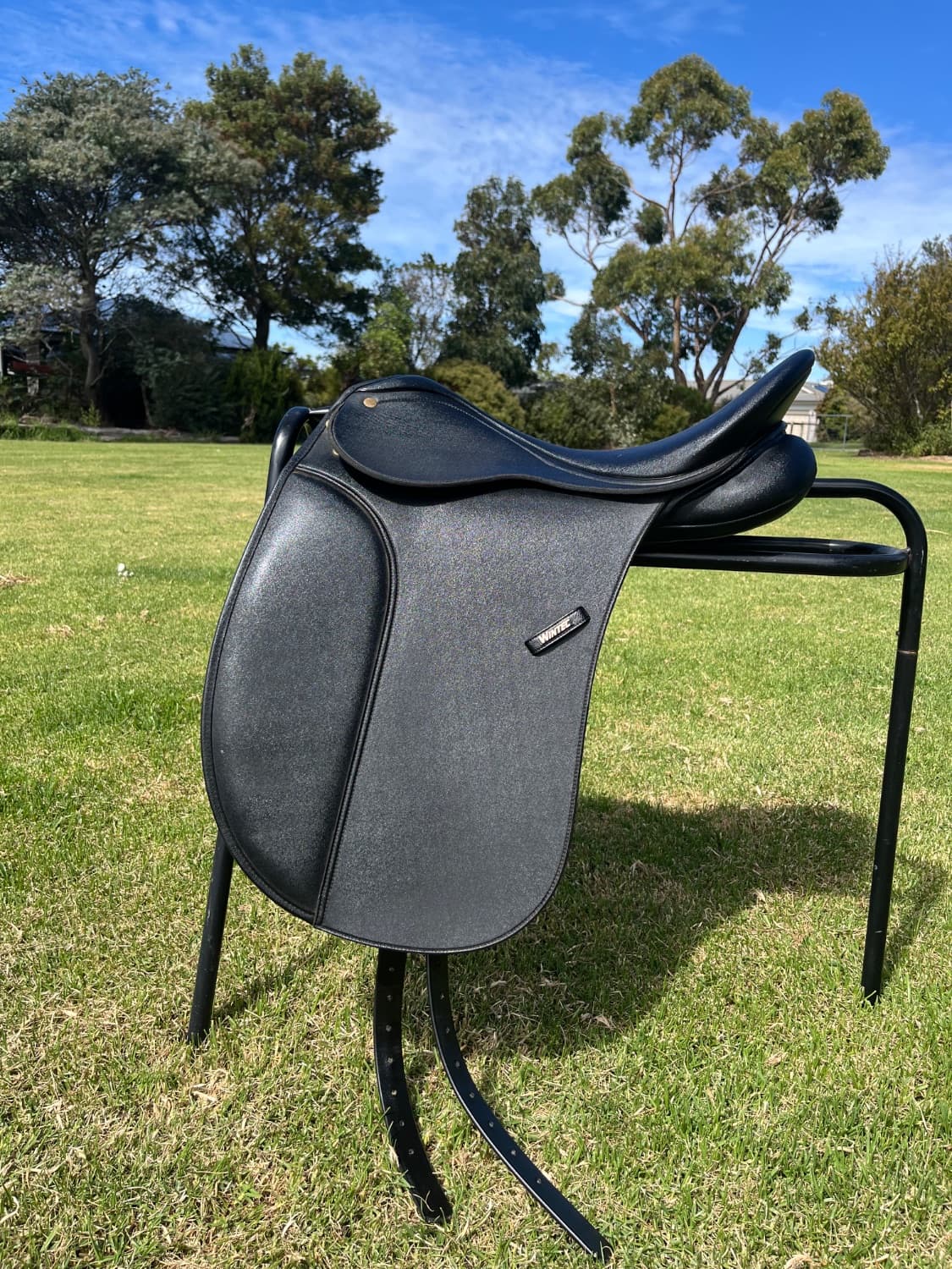 16.5 wintec dressage saddle — image 1