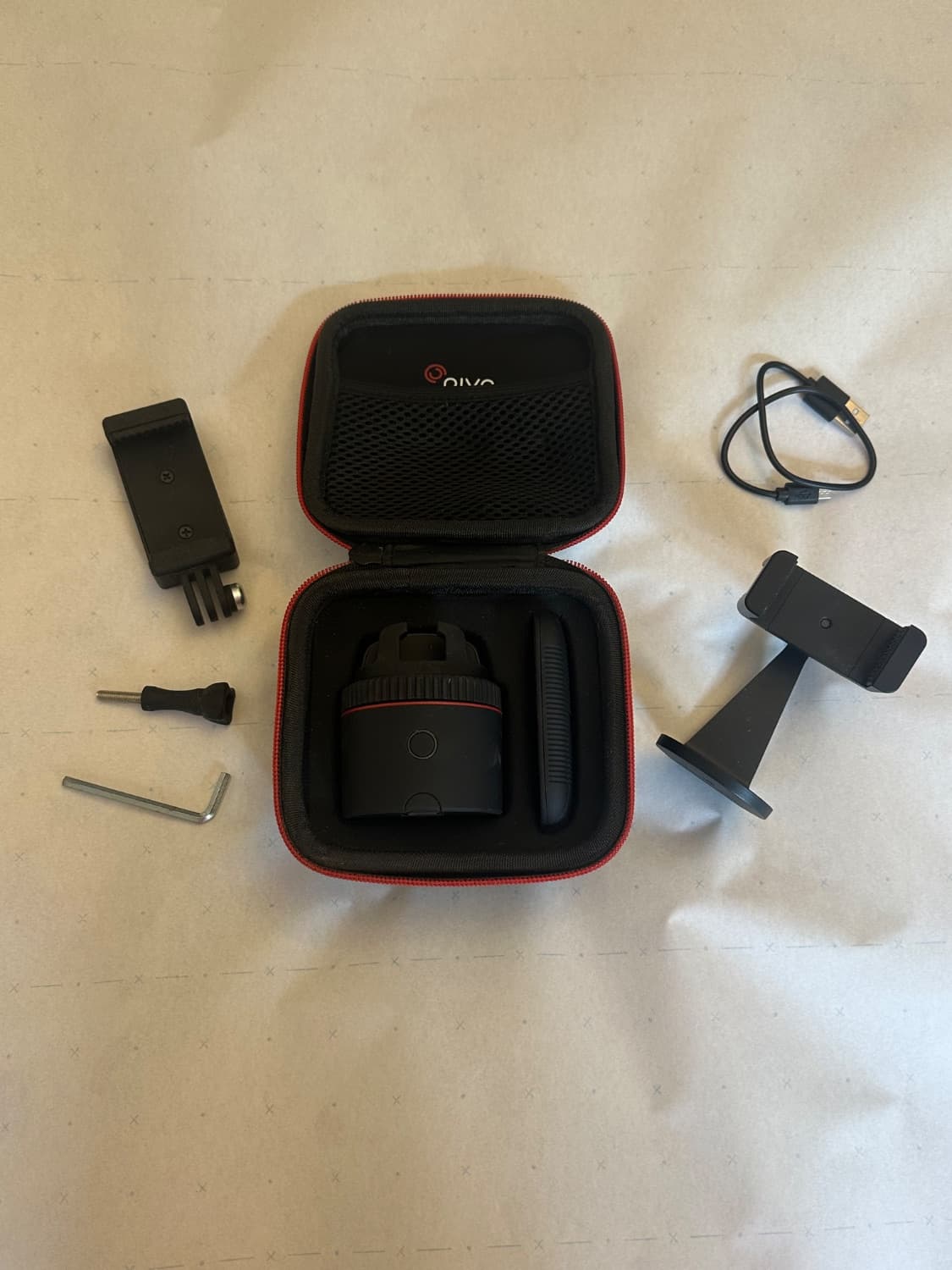 Pivo Pod Starter kit + action mount — image 1