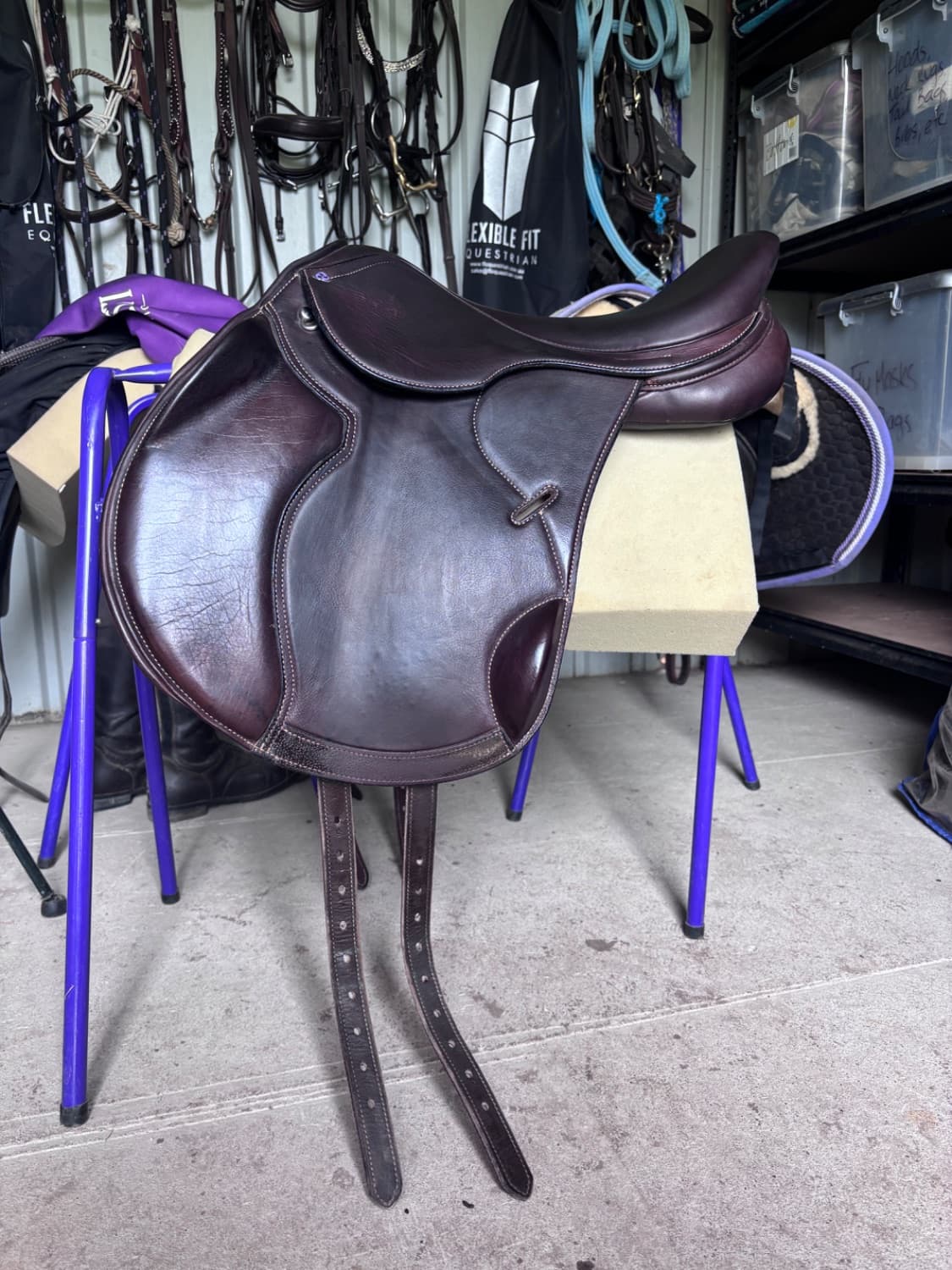 Cavaletti Mono Jump Saddle 17in — image 1