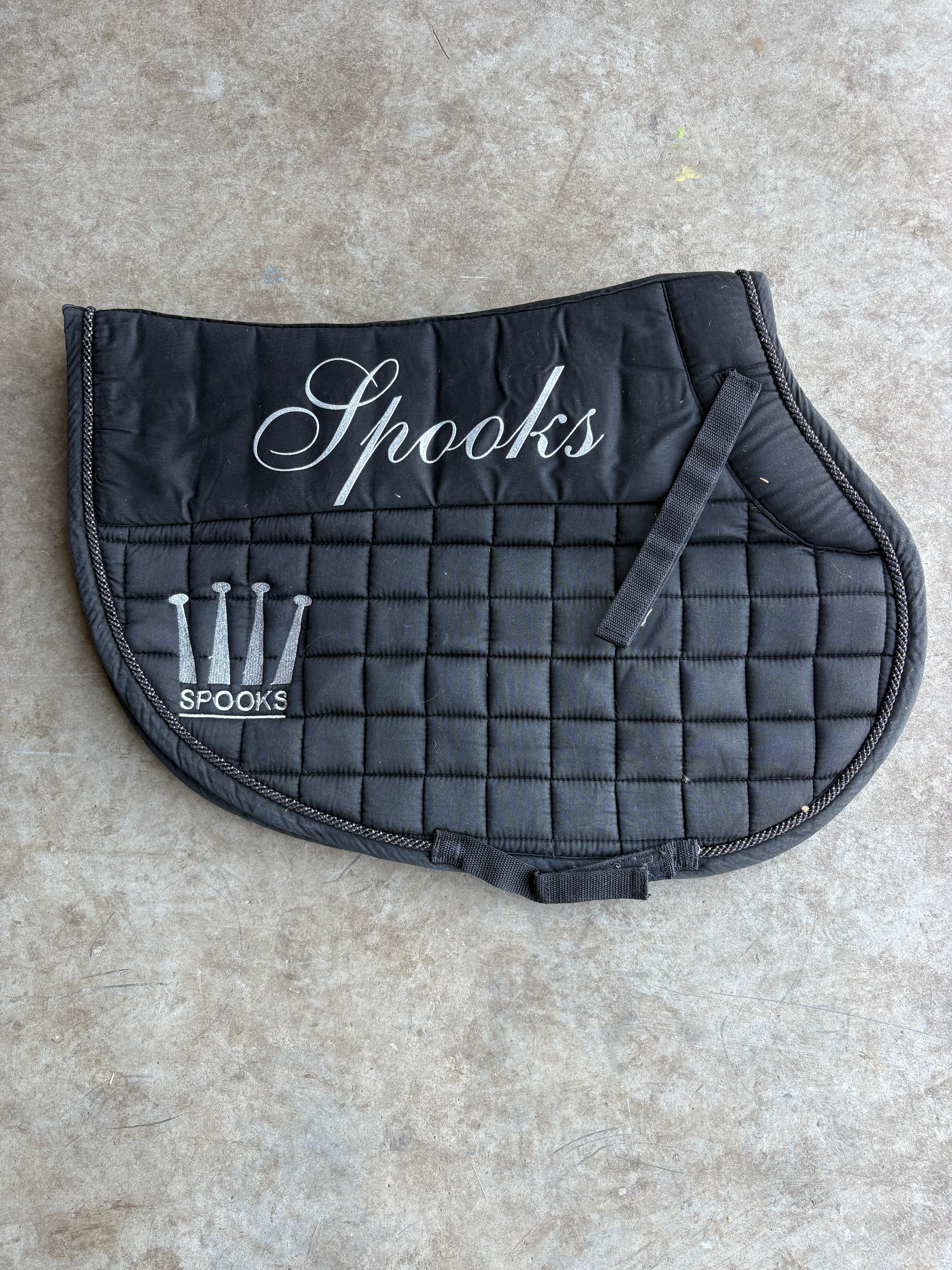 Spooks black saddle pad — image 1