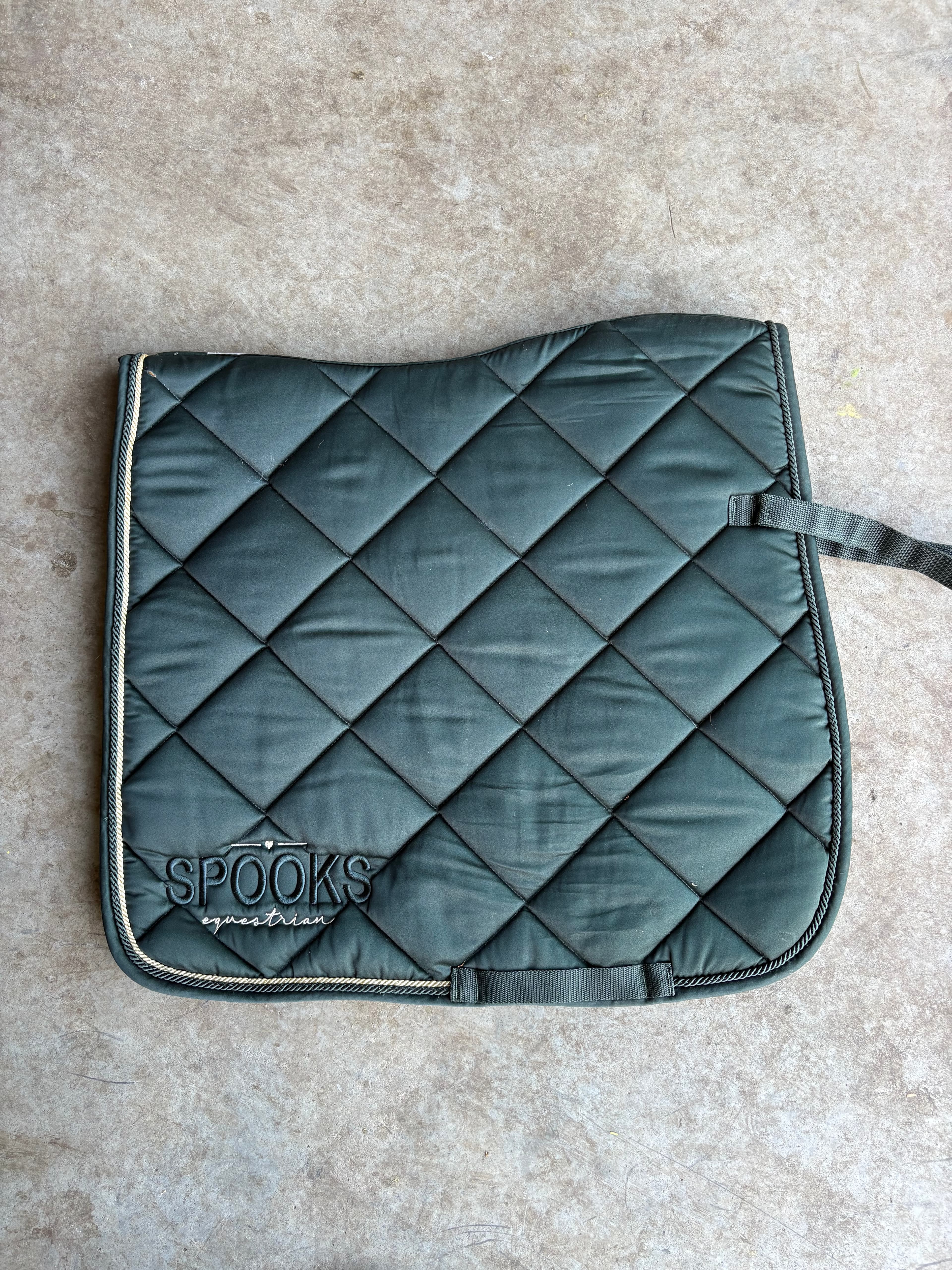 Spooks green saddle pad — image 1